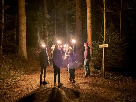 Fondue-Plausch der Ministrant:innen am Eisweiher